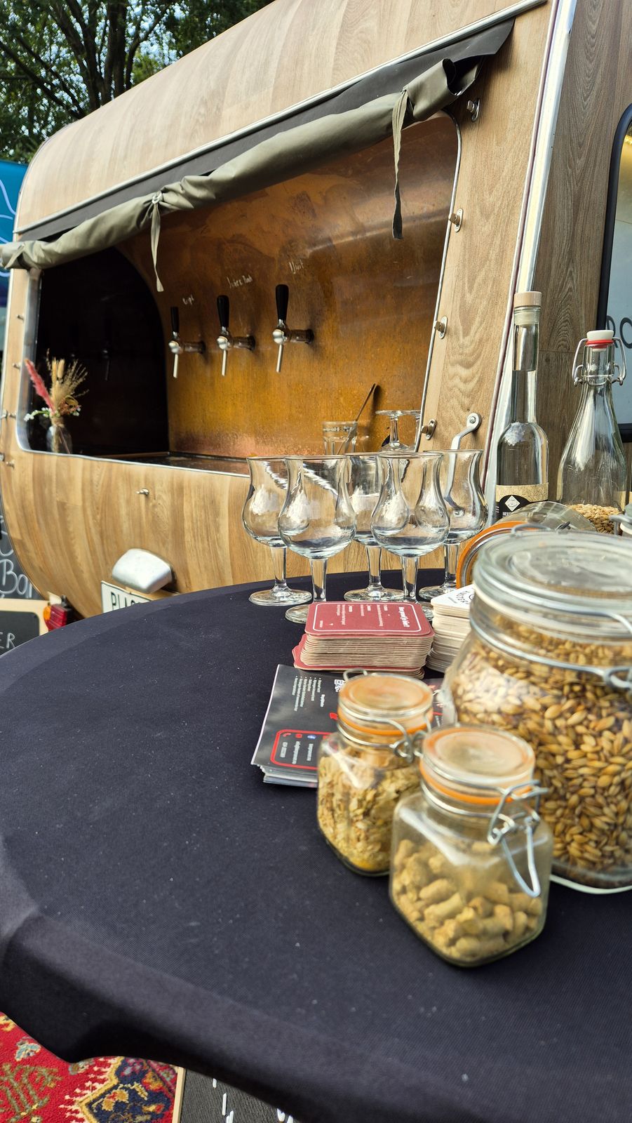 De Biercaravan in beeld